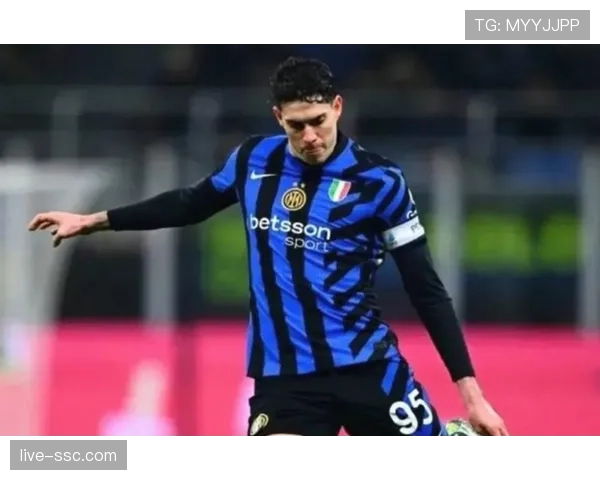 巴斯托尼未来充满不确定性,国米高层造访训练基地稳定军心 巴斯托尼未来充满不确定性,国米高层造访训练基地稳定军心