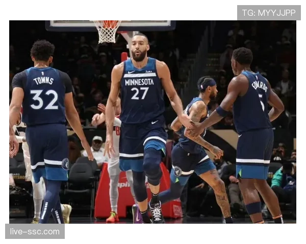 常规赛收官战：掘金12连胜锁定西部第三，湖人火箭首轮相遇